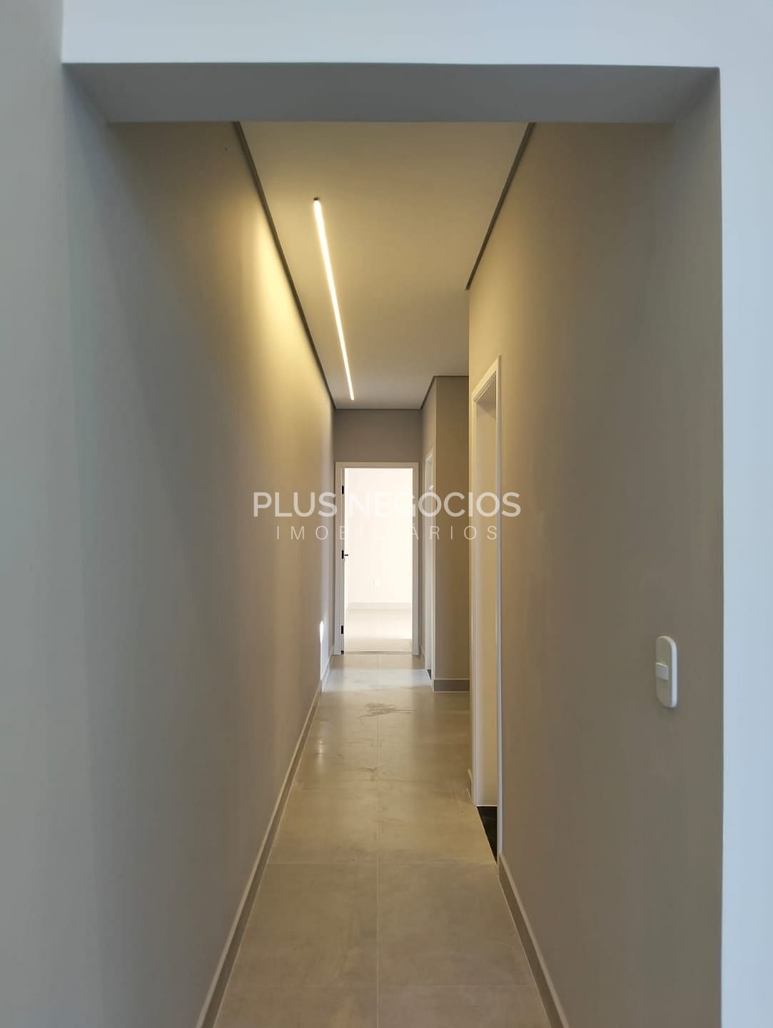 Casa à venda com 3 quartos, 143m² - Foto 9