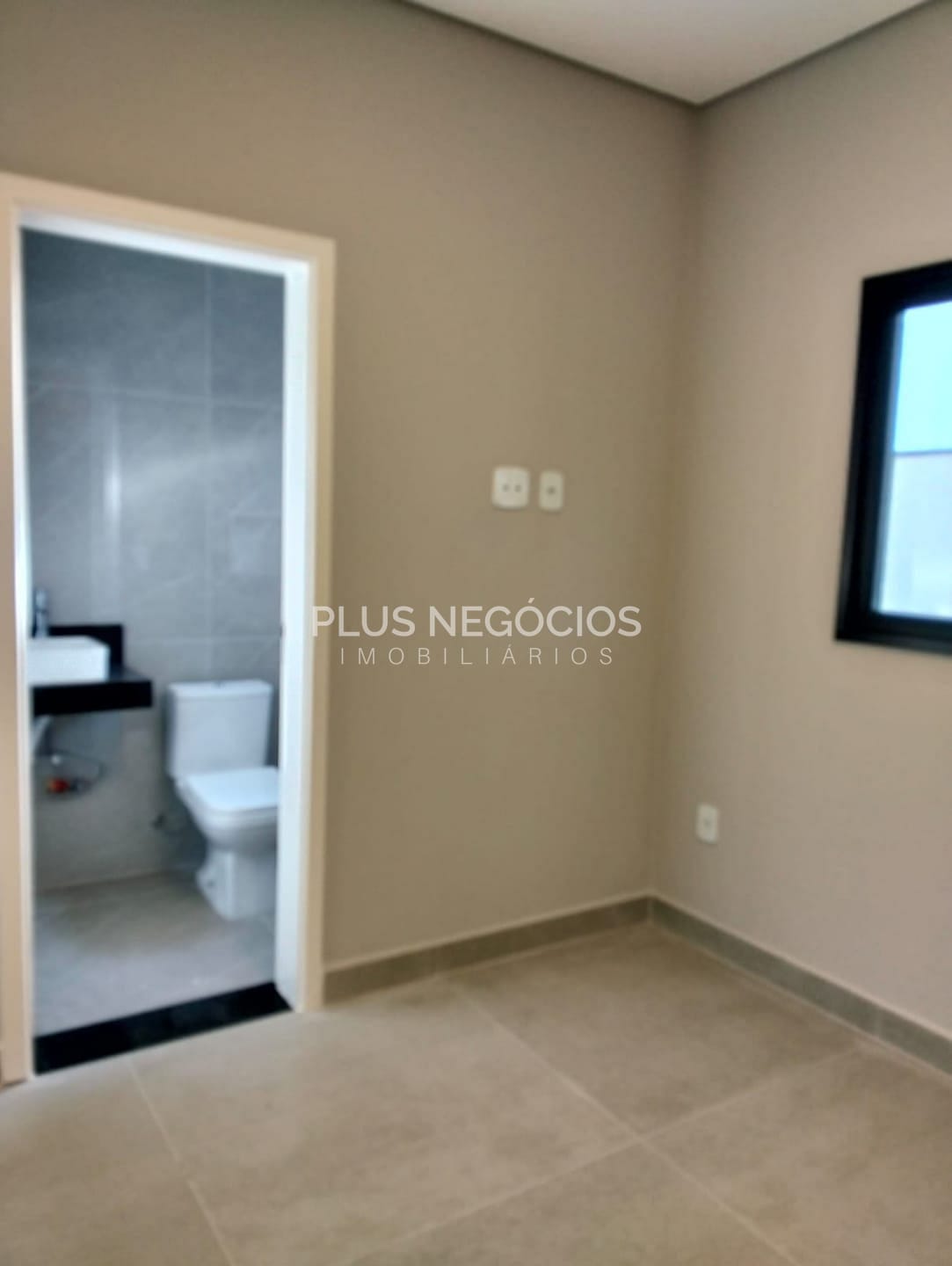 Casa à venda com 3 quartos, 143m² - Foto 12