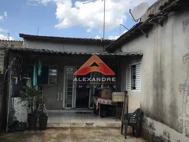 Casa 2 quartos e 1 banheiro, à venda, no bairro Campos de São José em São José dos Campos