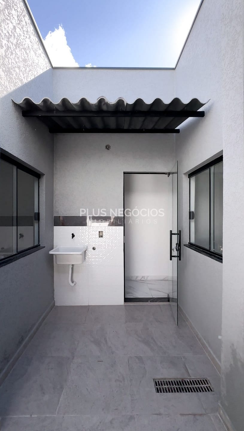 Casa à venda com 2 quartos, 47m² - Foto 16