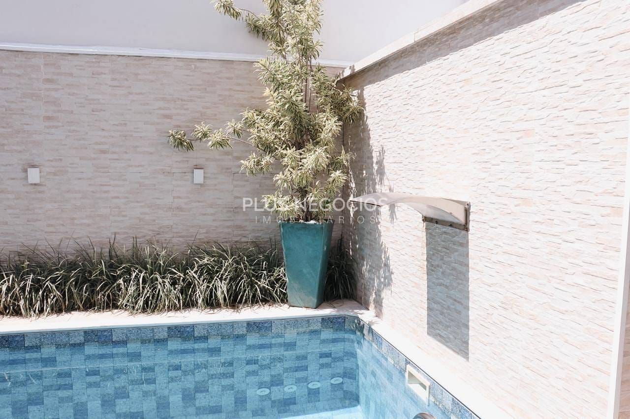 Casa à venda com 3 quartos, 310m² - Foto 11