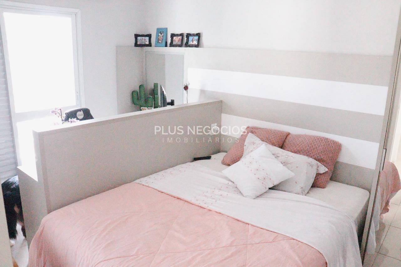 Casa à venda com 3 quartos, 310m² - Foto 20