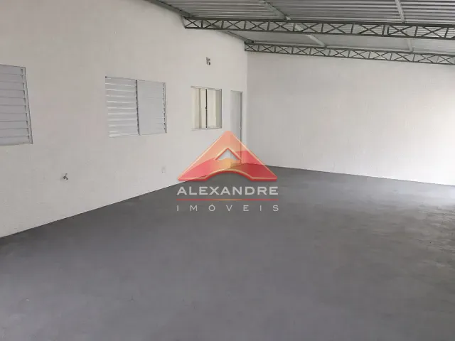 Casa 2 quartos e 2 banheiros, à venda, no bairro Jardim Santo Onofre em São José dos Campos