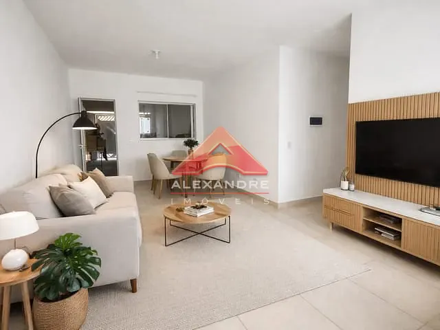 Casa 2 quartos e 2 banheiros, à venda, no bairro Jardim Santo Onofre em São José dos Campos