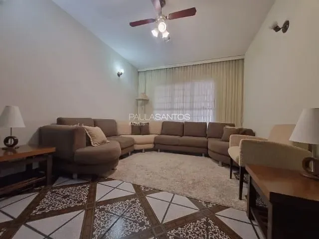 Casa 3 quartos e 3 banheiros, à venda, no bairro Jardim Leocádia em Sorocaba