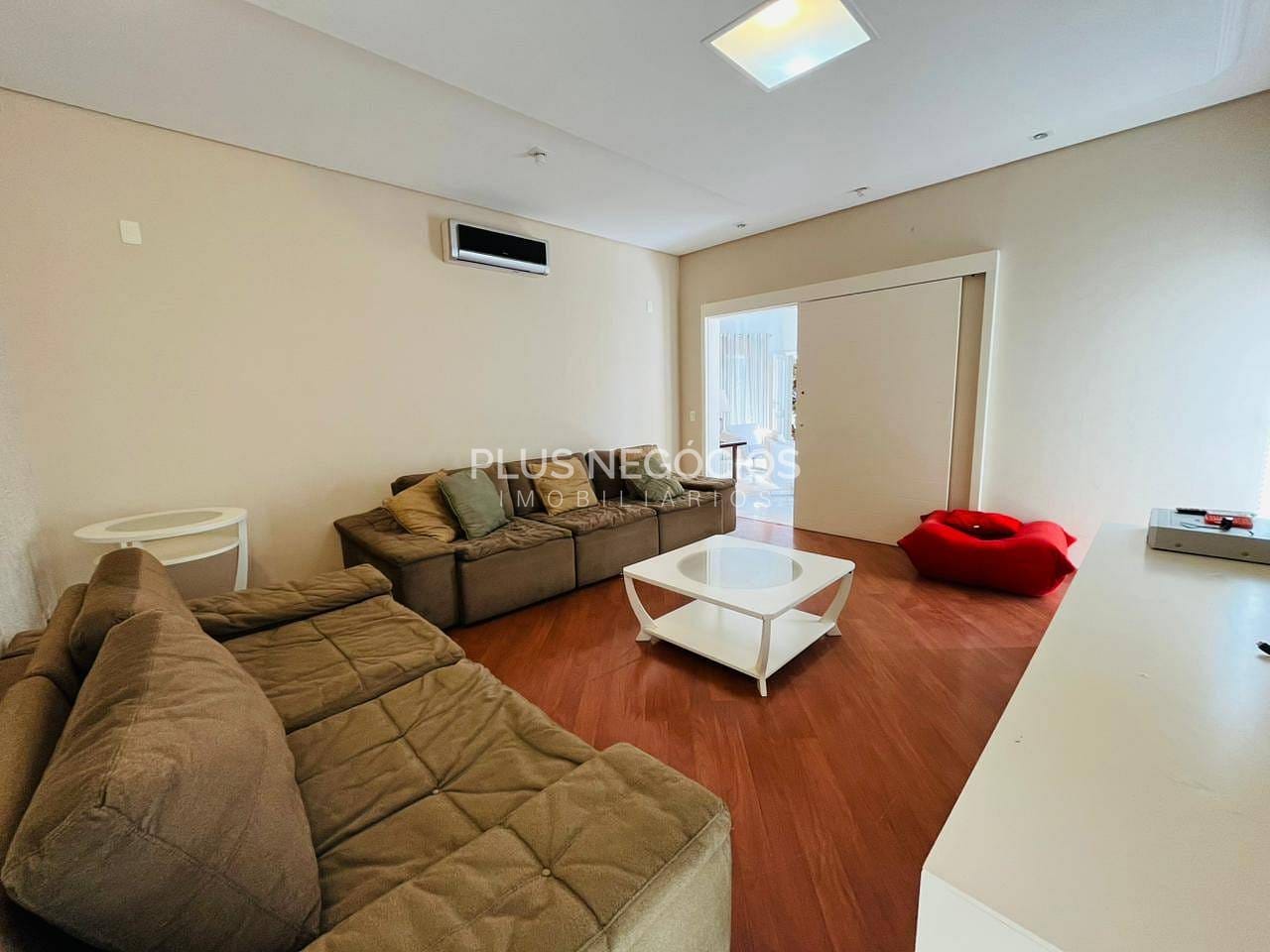 Casa à venda com 4 quartos, 490m² - Foto 10