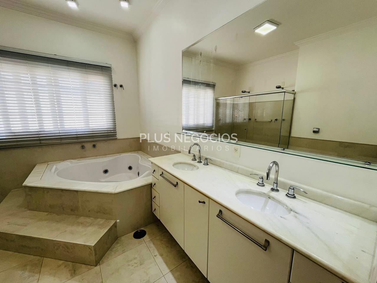 Casa à venda com 4 quartos, 490m² - Foto 43