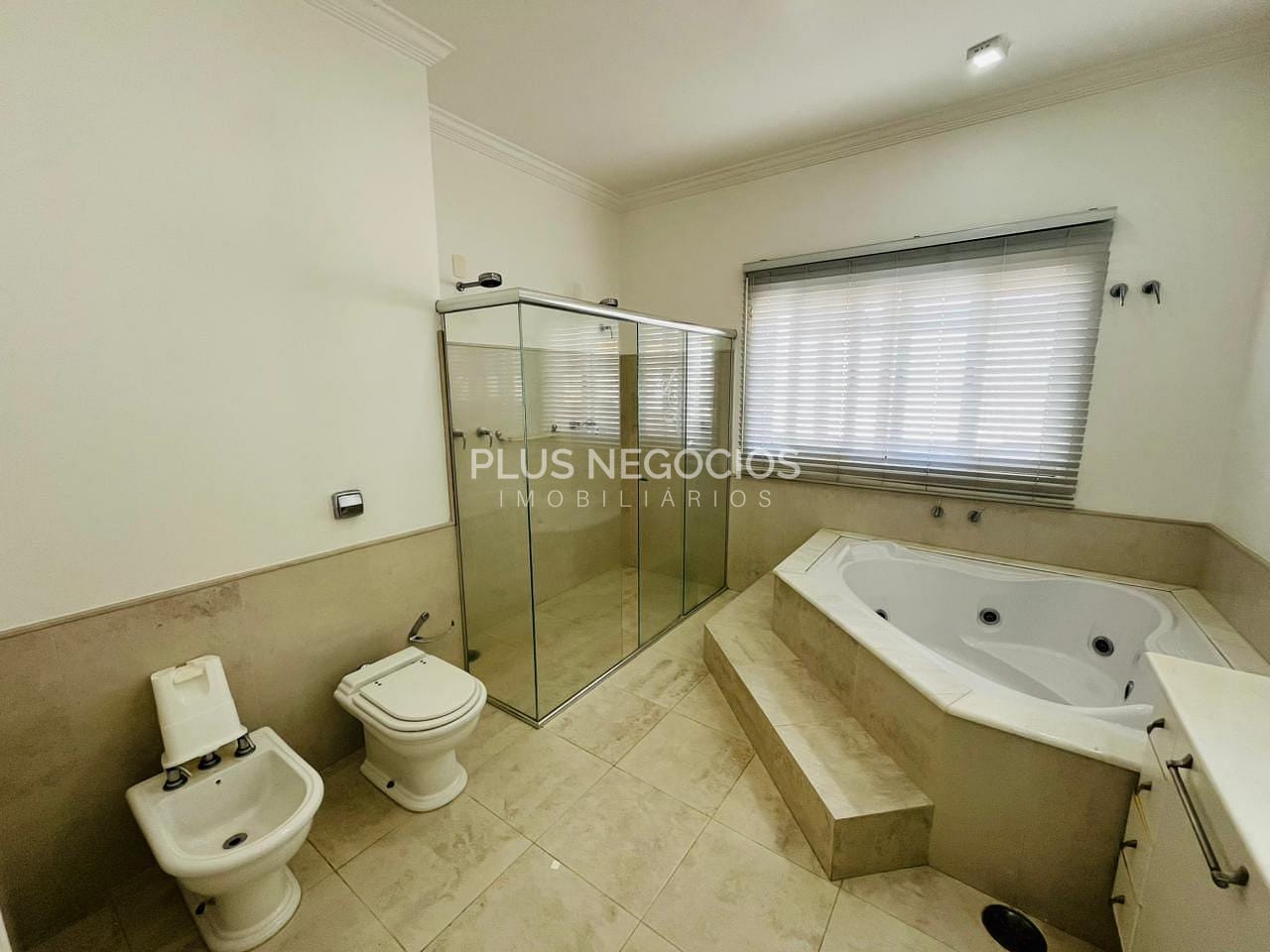 Casa à venda com 4 quartos, 490m² - Foto 44