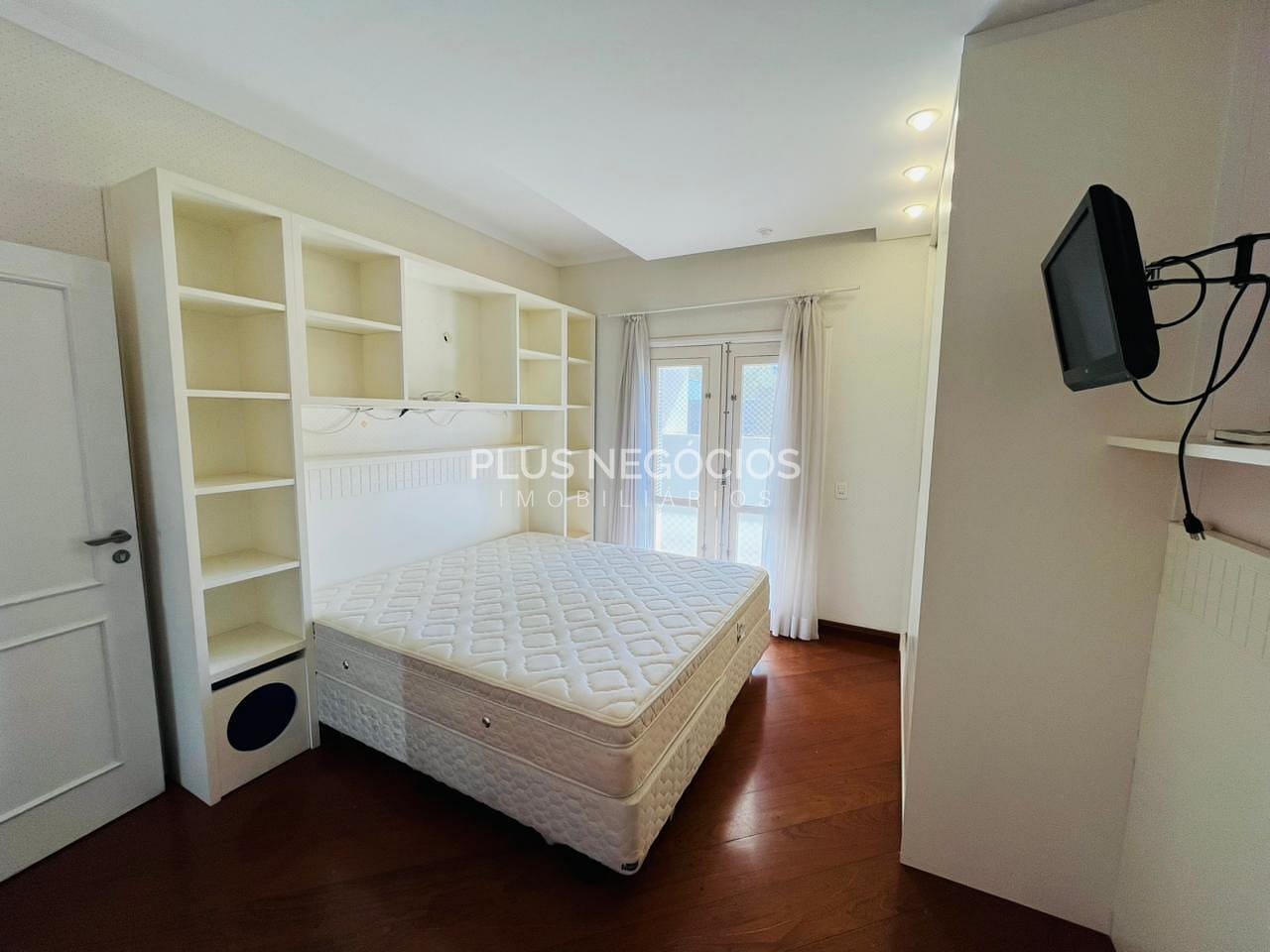 Casa à venda com 4 quartos, 490m² - Foto 52