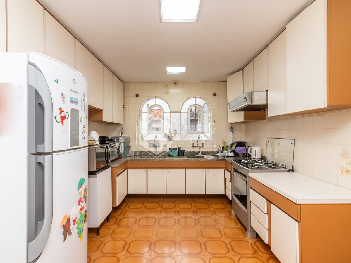 Casa, 4 quartos, 356 m² - Foto 25