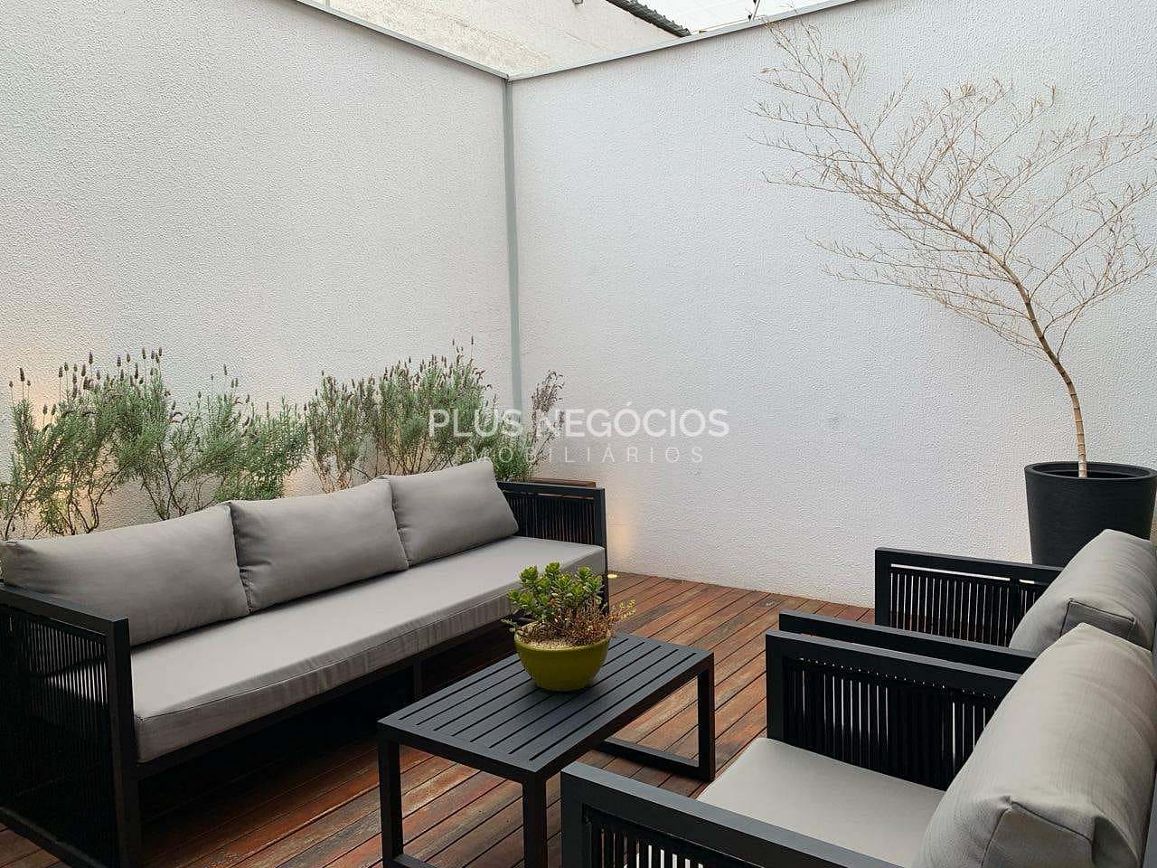 Casa à venda com 3 quartos, 136m² - Foto 11