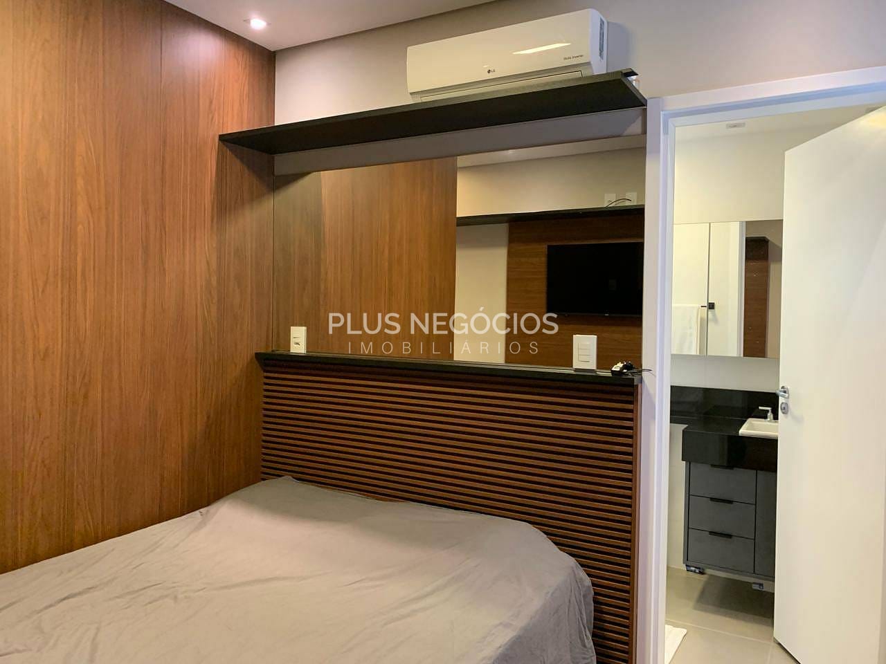 Casa à venda com 3 quartos, 136m² - Foto 25