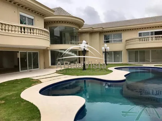 Casa com 2200m² 10 quartos e 13 banheiros, à venda, no bairro Tamboré em Santana de Parnaíba
