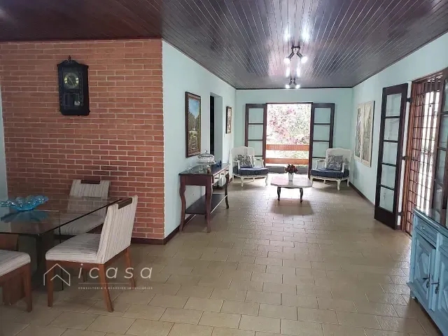 Casa com 396m² 4 quartos e 3 banheiros, à venda, no bairro Jardim Esplanada II em São José dos Campos