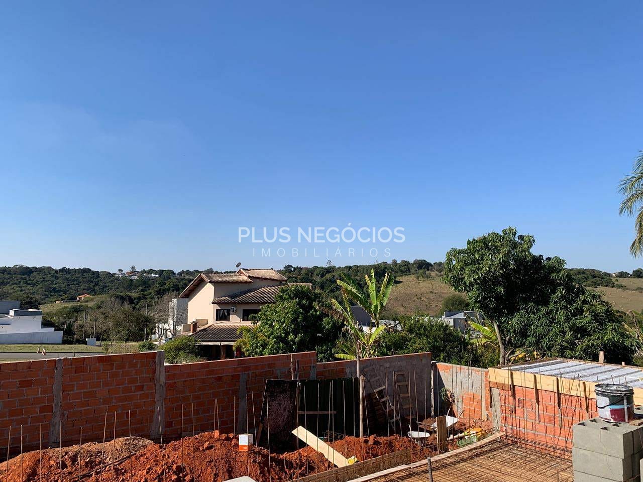 Casa à venda com 3 quartos, 582m² - Foto 9