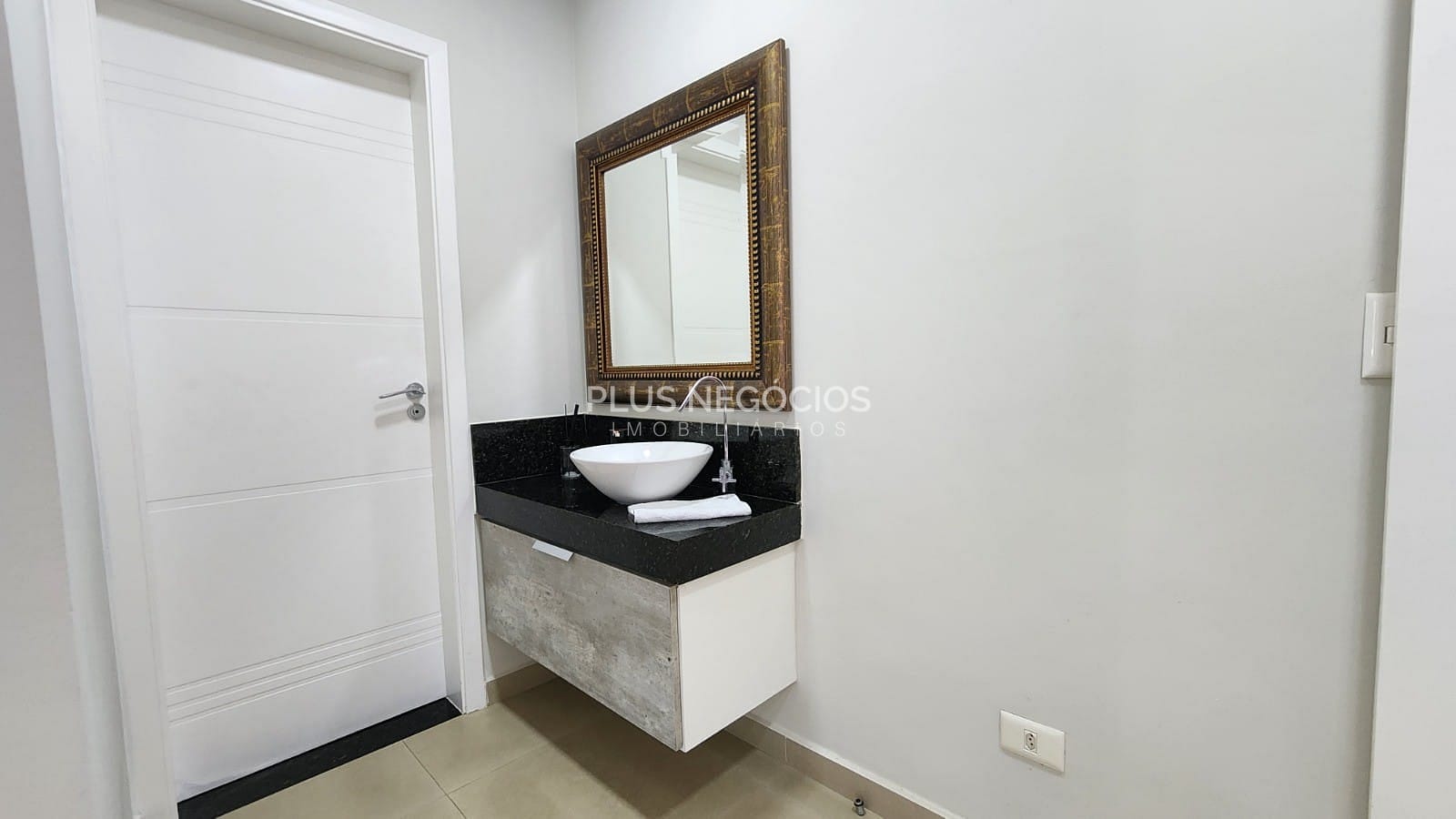 Casa, 4 quartos, 245 m² - Foto 18