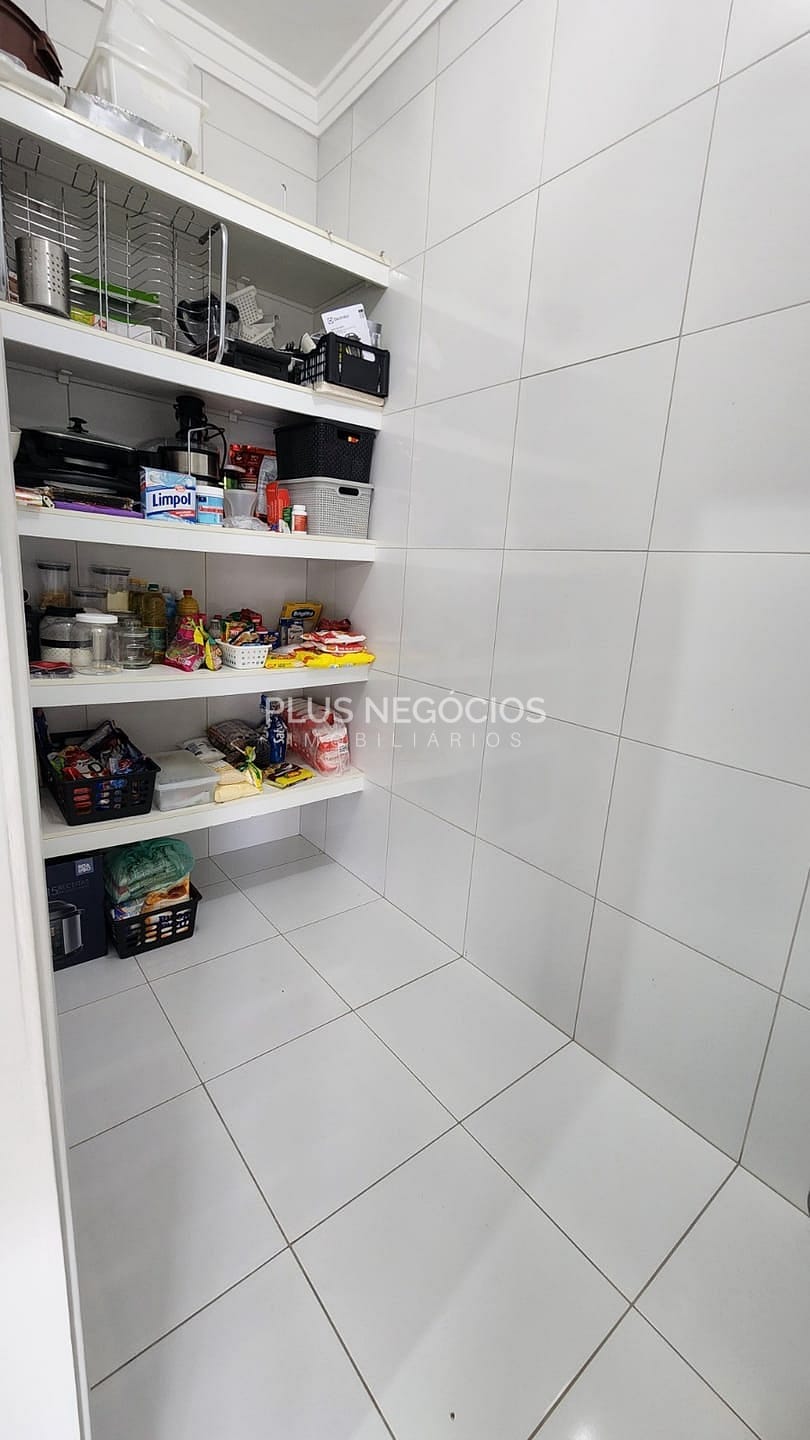 Casa, 4 quartos, 245 m² - Foto 22