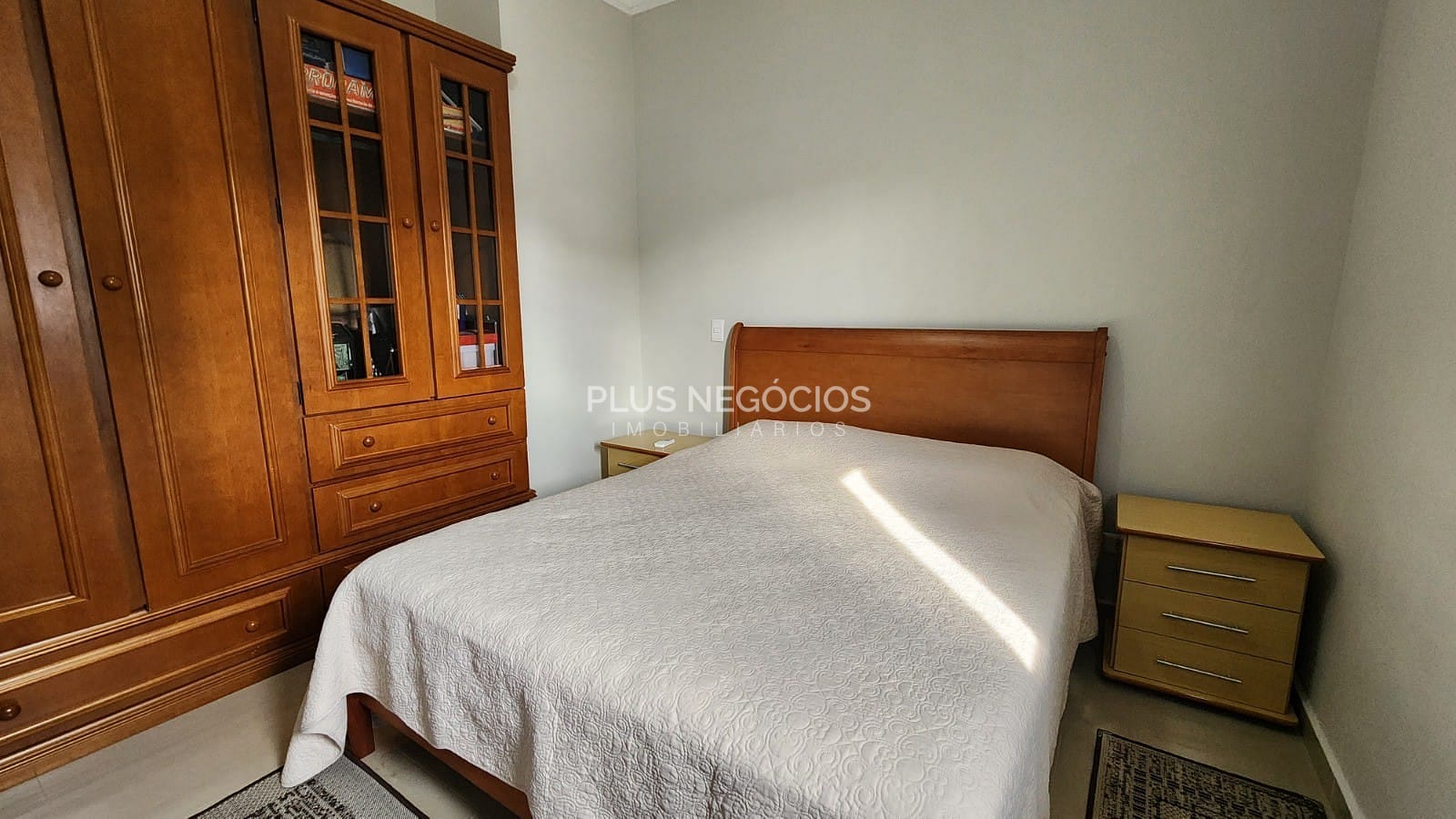 Casa, 4 quartos, 245 m² - Foto 37