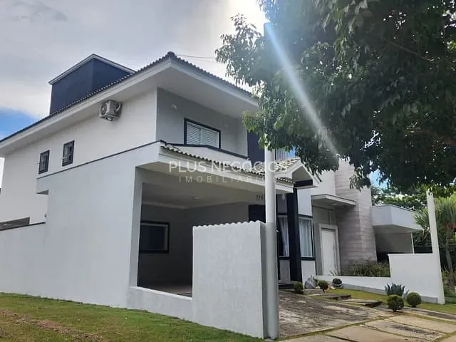 Casa com 250m² 4 quartos e 4 banheiros, à venda, no bairro Iporanga em Sorocaba