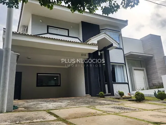 Casa com 250m² 4 quartos e 4 banheiros, à venda, no bairro Iporanga em Sorocaba