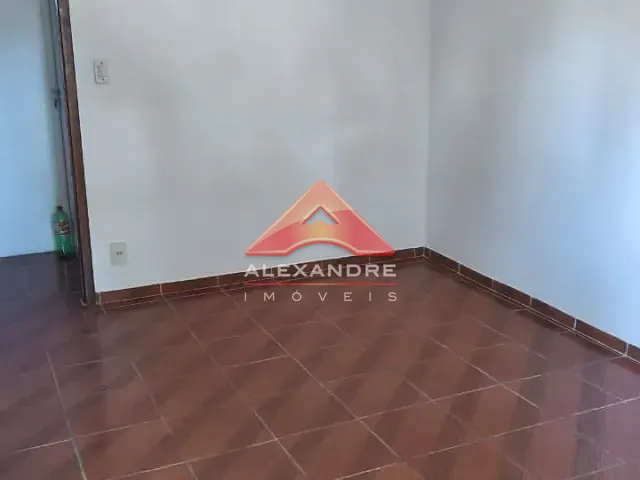 Casa 3 quartos e 1 banheiro, para alugar, no bairro Jardim Bela Vista em São José dos Campos