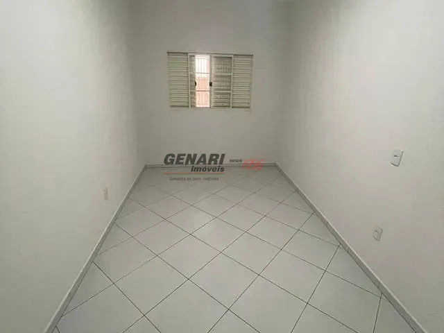 Casa com 130m² 4 quartos e 2 banheiros, à venda, no bairro Jardim Hubert em Indaiatuba