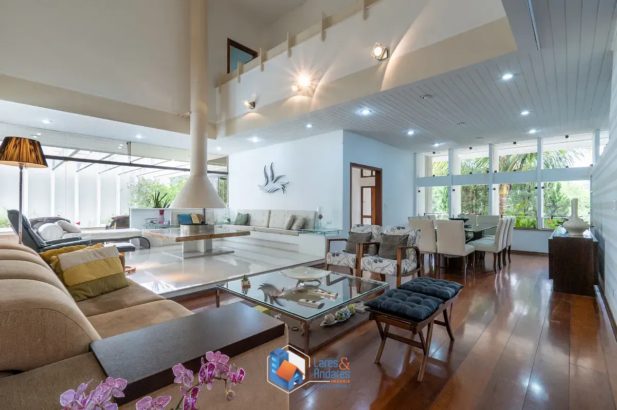 Casa, 5 quartos, 713 m² - Foto 1