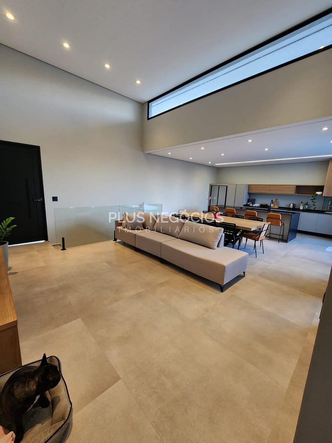 Casa à venda com 3 quartos, 183m² - Foto 3