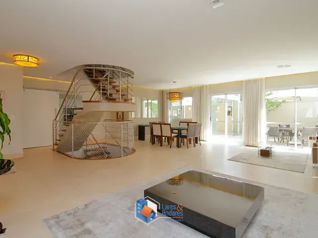 Casa com 470m² 4 quartos e 6 banheiros, à venda, no bairro Campo Belo em São Paulo