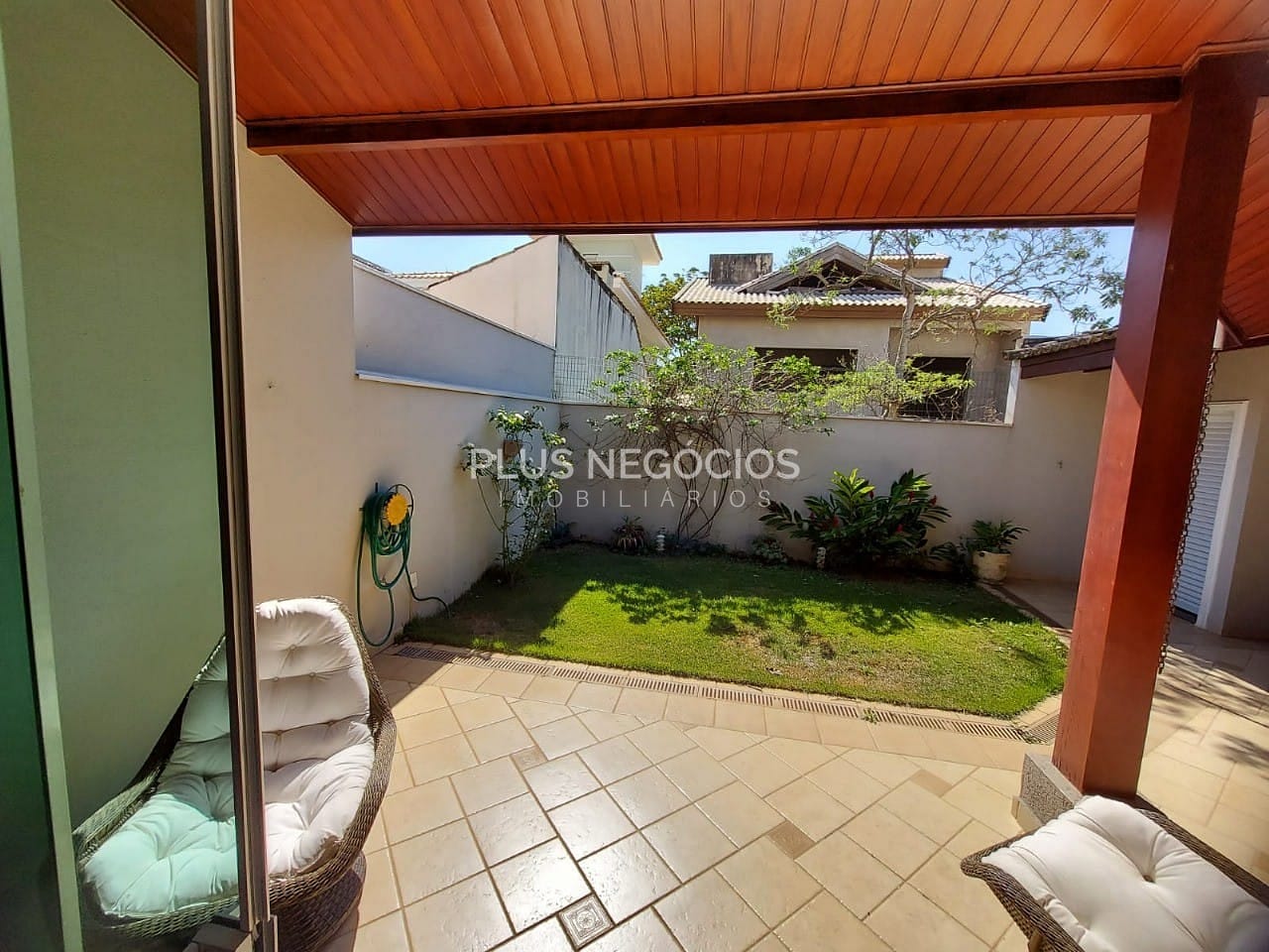 Casa, 3 quartos, 230 m² - Foto 36