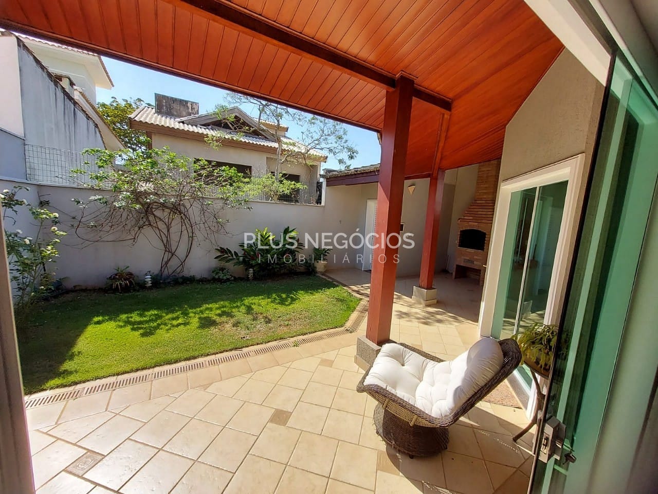 Casa, 3 quartos, 230 m² - Foto 34