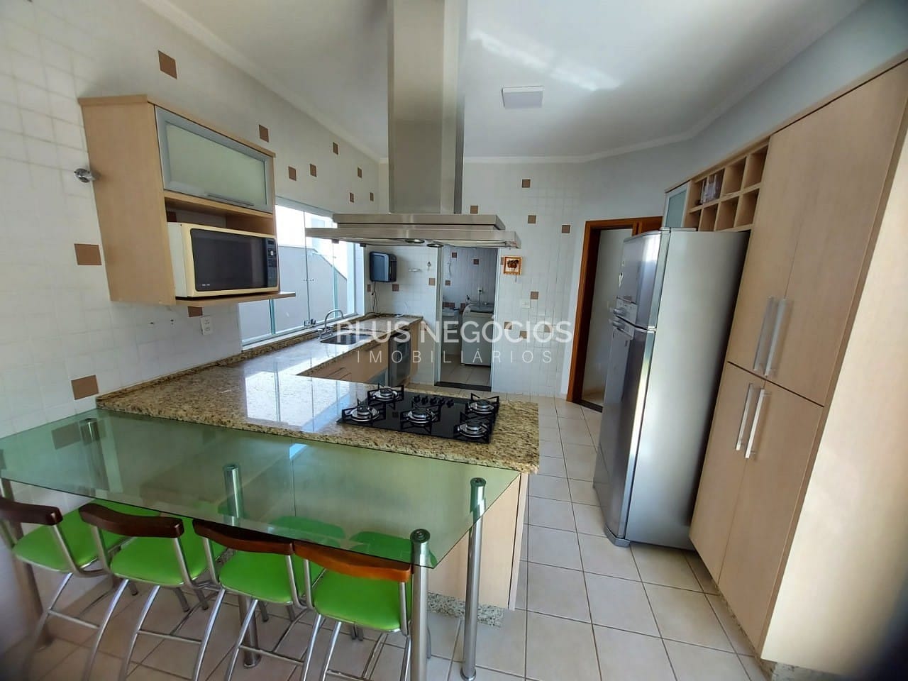 Casa, 3 quartos, 230 m² - Foto 6