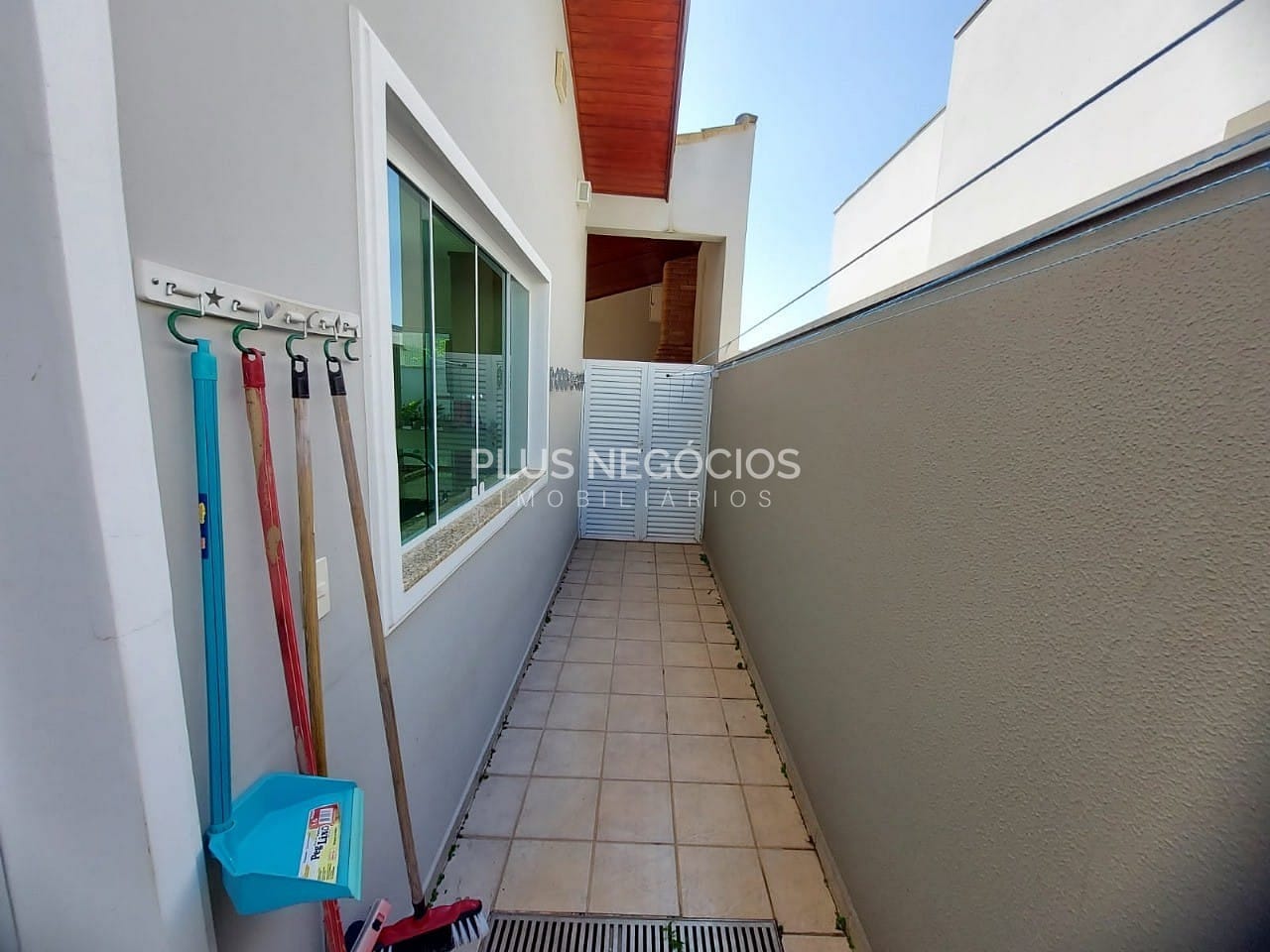 Casa, 3 quartos, 230 m² - Foto 29