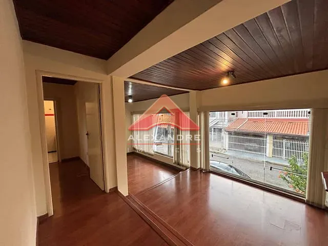 Casa 3 quartos e 2 banheiros, à venda, no bairro Residencial Planalto em São José dos Campos
