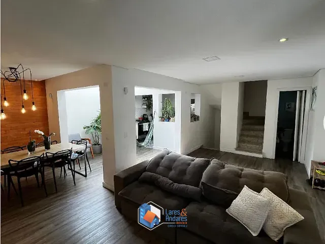 Casa com 242m² 3 quartos e 5 banheiros, à venda, no bairro Santa Teresinha em São Paulo