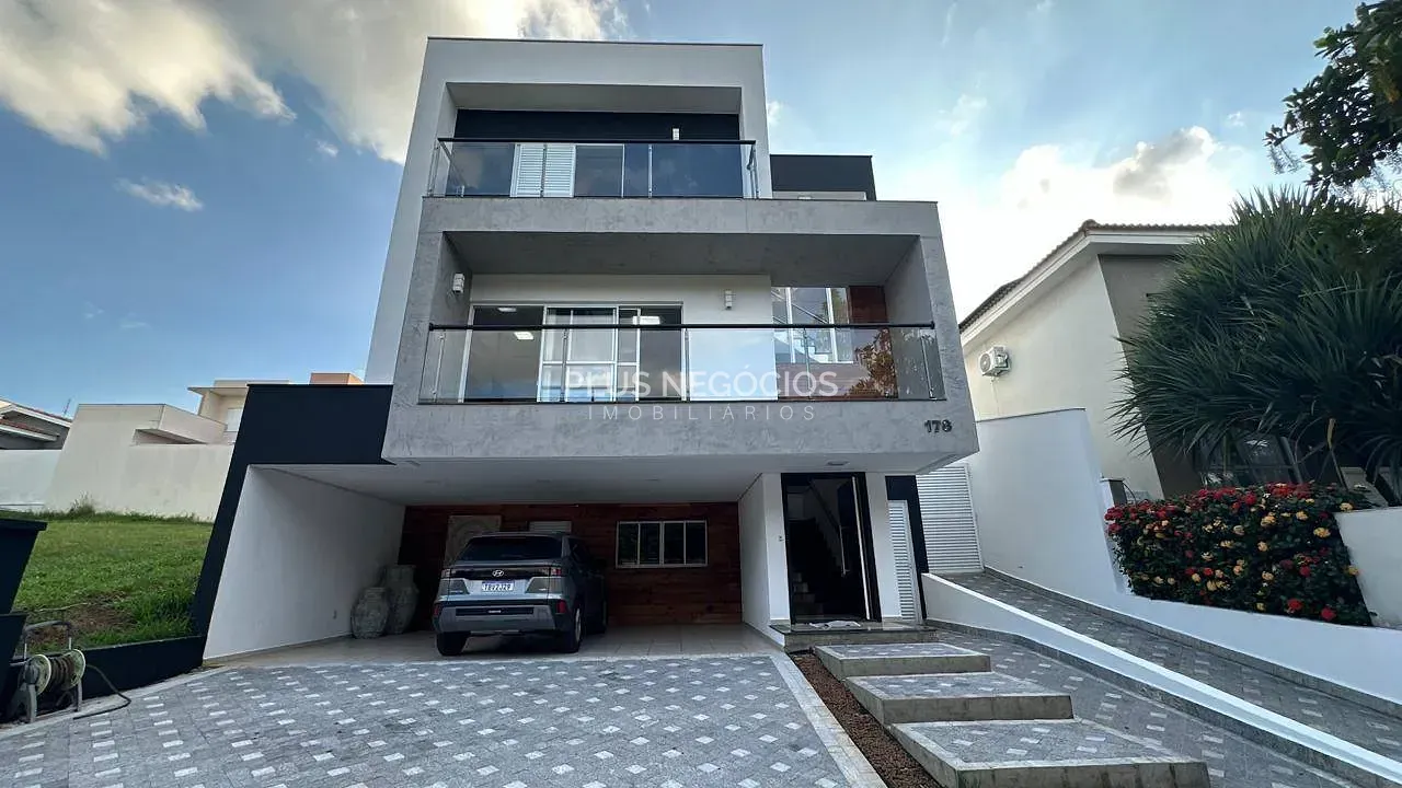Casa, 4 quartos, 340 m² - Foto 1