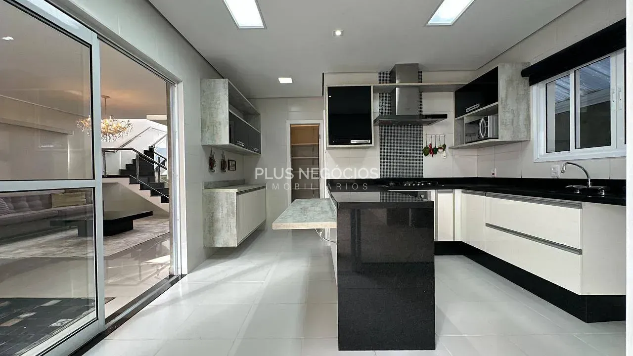 Casa, 4 quartos, 340 m² - Foto 16