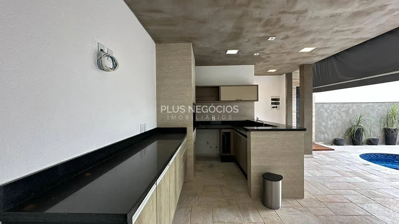 Casa, 4 quartos, 340 m² - Foto 25