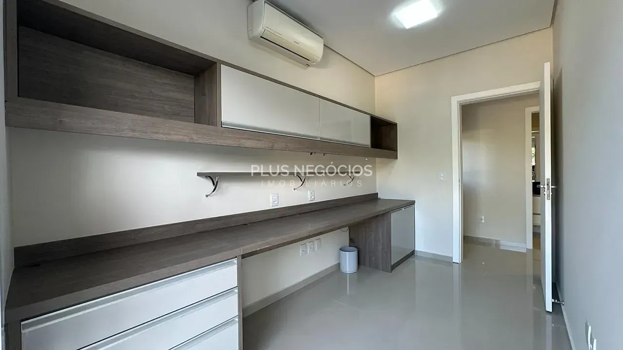 Casa, 4 quartos, 340 m² - Foto 10