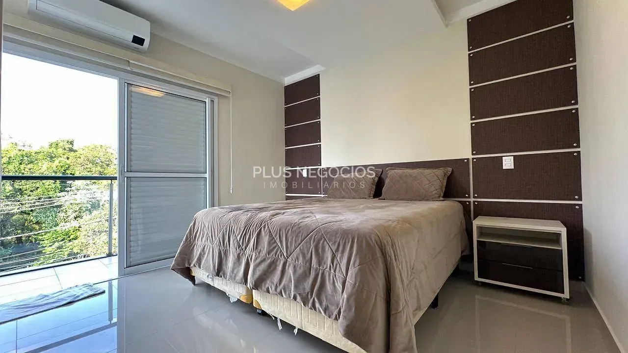 Casa, 4 quartos, 340 m² - Foto 32
