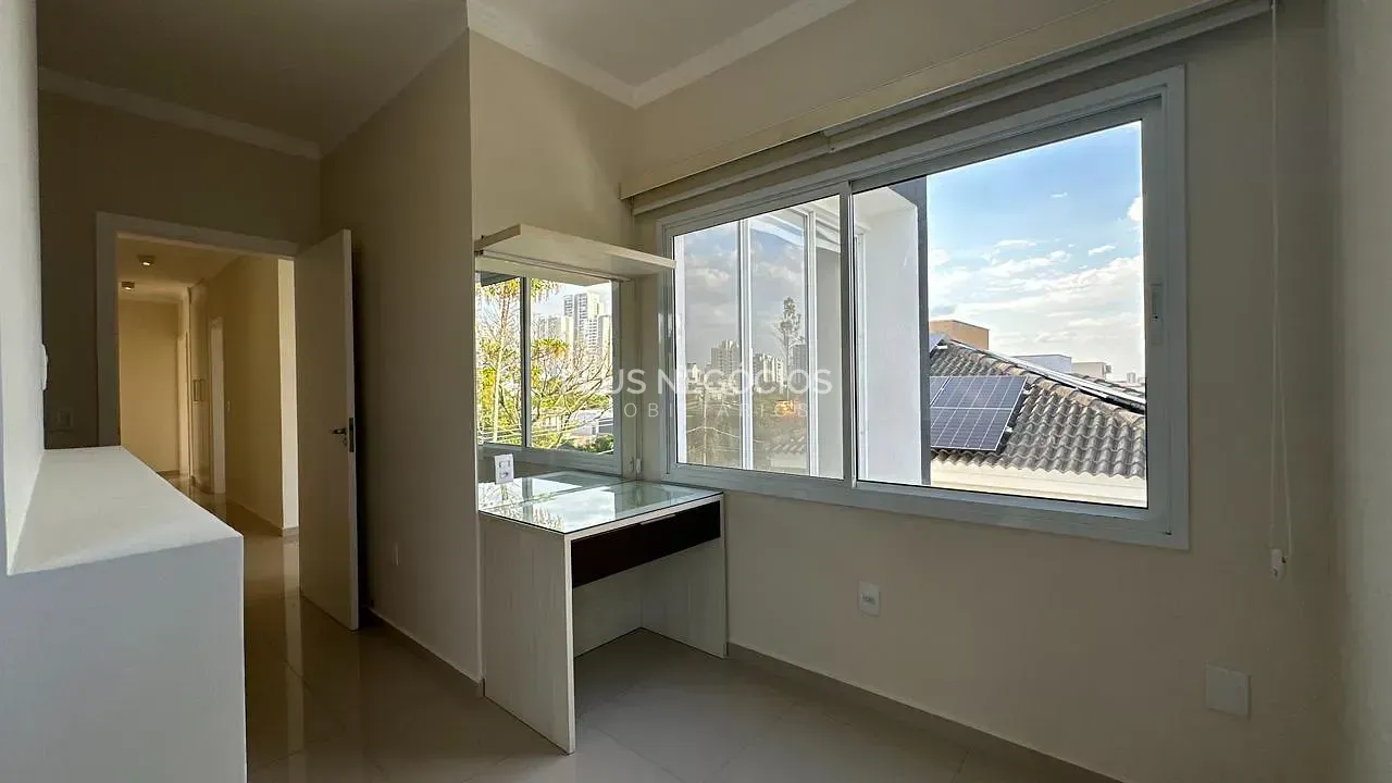 Casa, 4 quartos, 340 m² - Foto 35