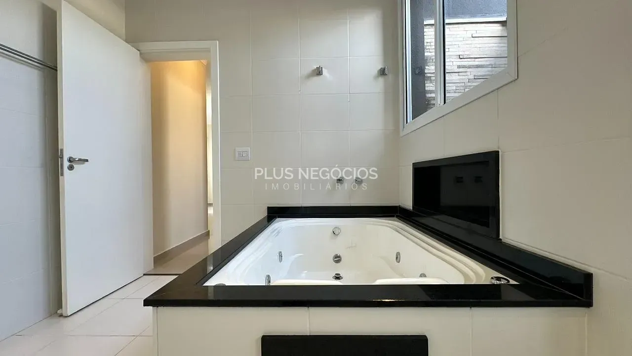 Casa, 4 quartos, 340 m² - Foto 39
