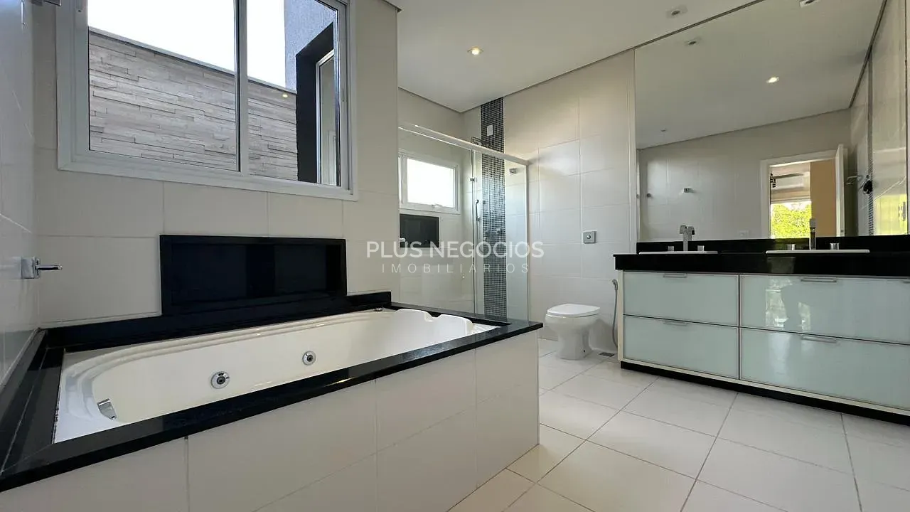 Casa, 4 quartos, 340 m² - Foto 38