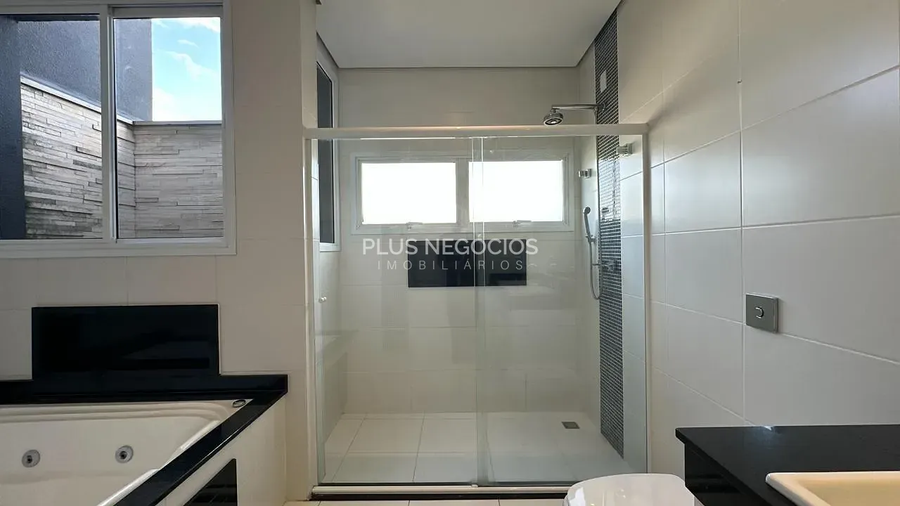 Casa, 4 quartos, 340 m² - Foto 47