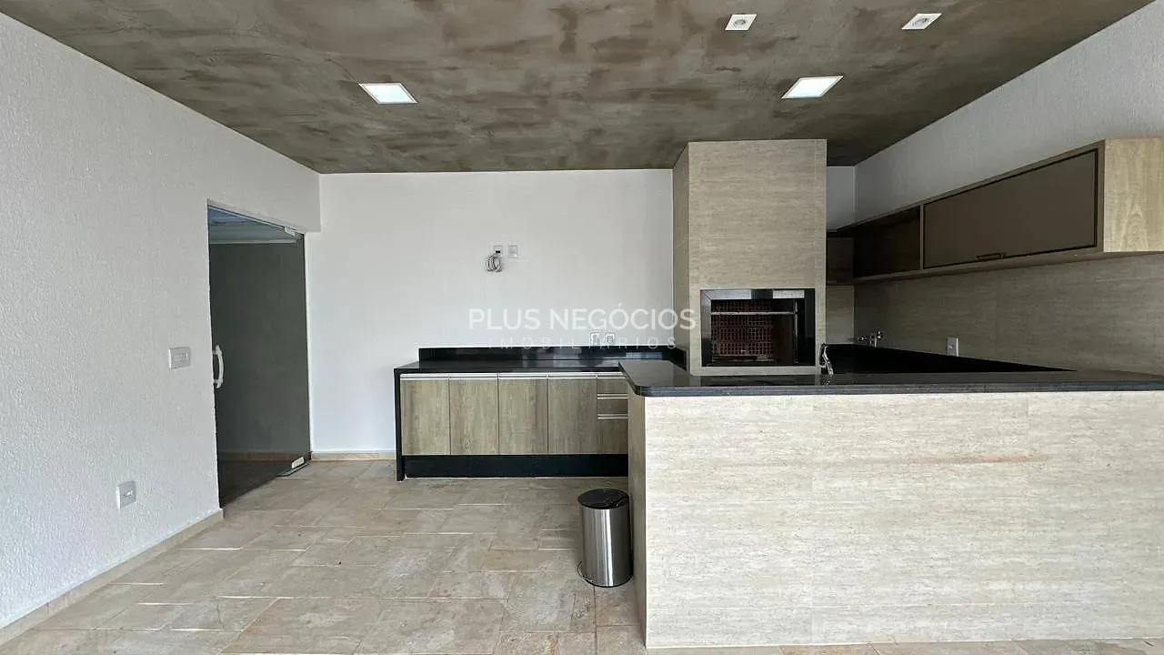 Casa, 4 quartos, 340 m² - Foto 29