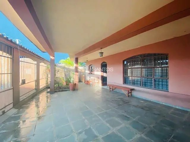 Casa com 249m² 2 quartos e 2 banheiros, à venda, no bairro Vila Barcelona em Sorocaba