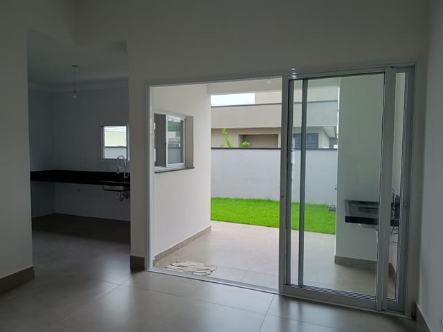 Casa 3 quartos e 3 banheiros, à venda, no bairro Morada do Visconde em Tremembé