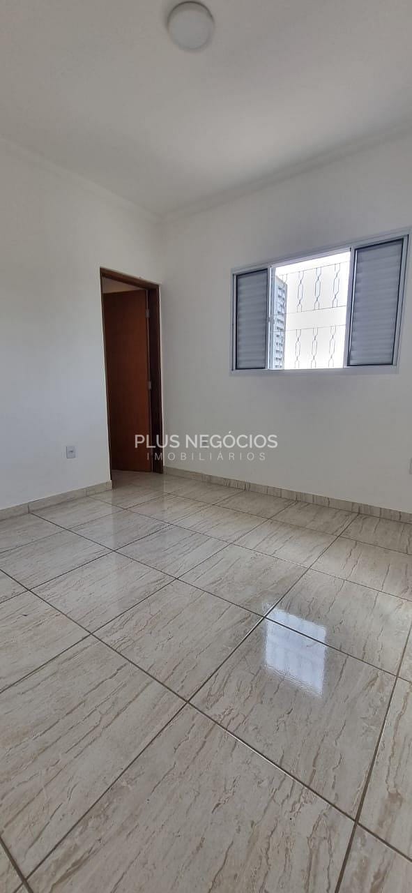 Casa à venda com 2 quartos, 112m² - Foto 13