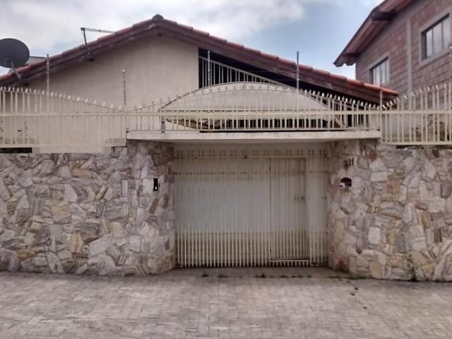 Foto do Casa - Jardim Europa - 2 dormitório, 1 suíte - | Ary Proenca Negócios Imobiliários Ltda