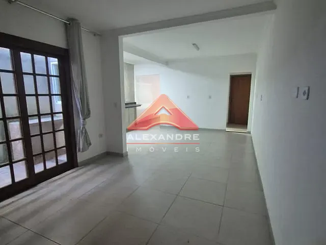 Casa 2 quartos e 1 banheiro, à venda, no bairro Jardim Paraíso do Sol em São José dos Campos